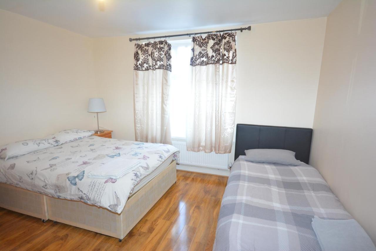 London Deluxe 6 Bedroom House Dagenham Ngoại thất bức ảnh